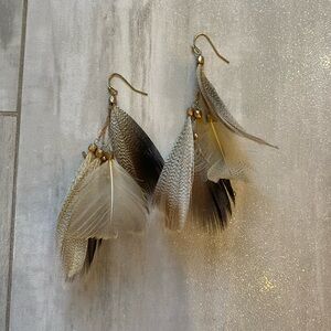 Pair of Feather and Gold Tone Beaded Chain Dangle Earrings for Pierced Ears
